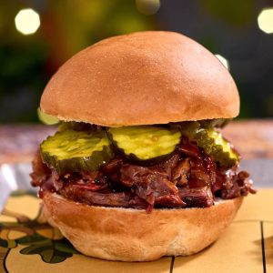 ueu-celestial-park-oak-and-star-brisket-sandwich-b