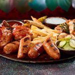 ueu-httyd-isle-of-berk-mead-hall-thawfest-platter-b